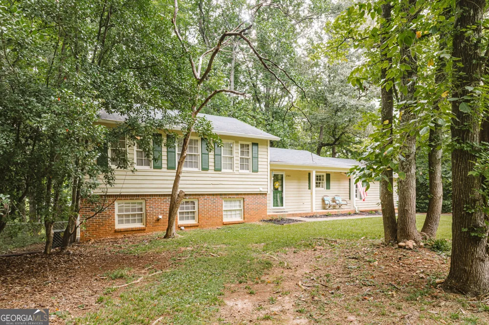 2762 Shetland LN Kennesaw, GA 30152