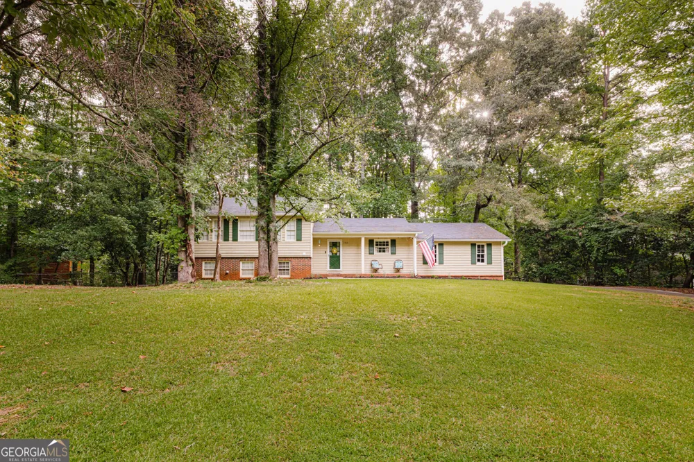 2762 Shetland LN Kennesaw, GA 30152