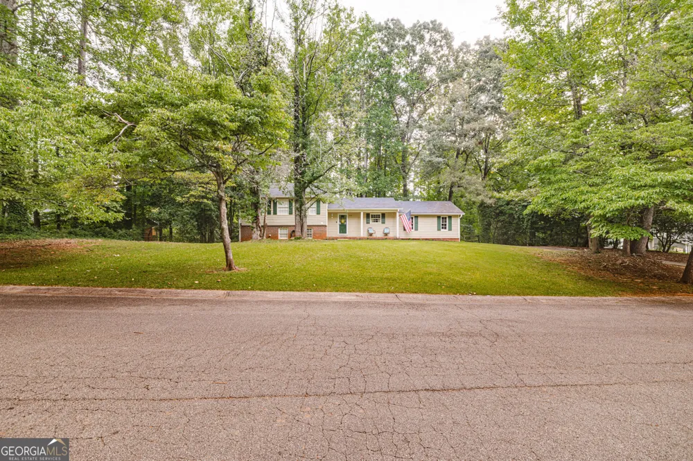 2762 Shetland LN Kennesaw, GA 30152