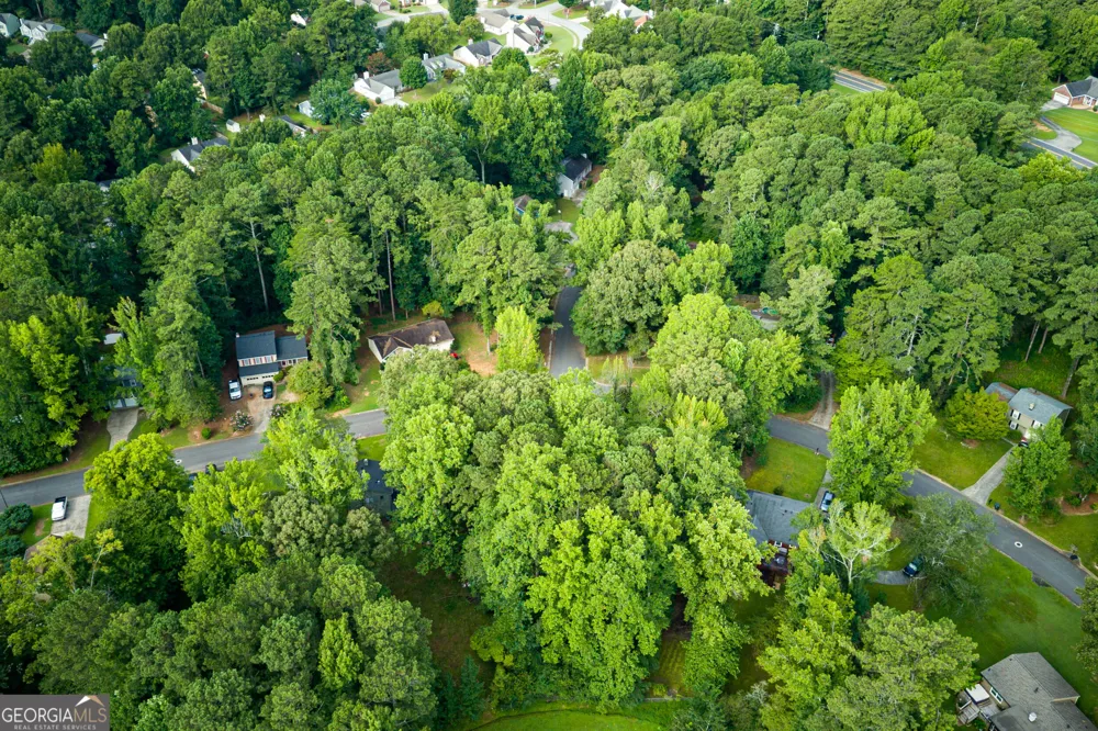 2762 Shetland LN Kennesaw, GA 30152