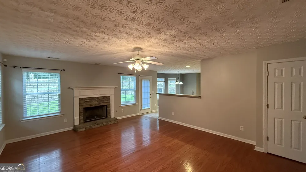 3500 Bogan Mill RD Buford, GA 30519