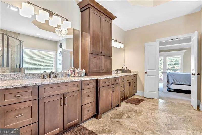11 LAUREL TRCE SE Cartersville, GA 30120