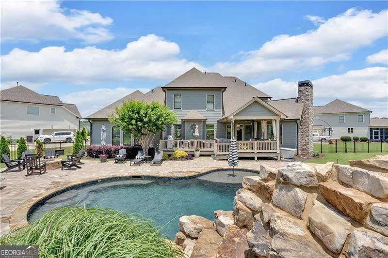 11 LAUREL TRCE SE Cartersville, GA 30120