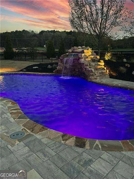 11 LAUREL TRCE SE Cartersville, GA 30120
