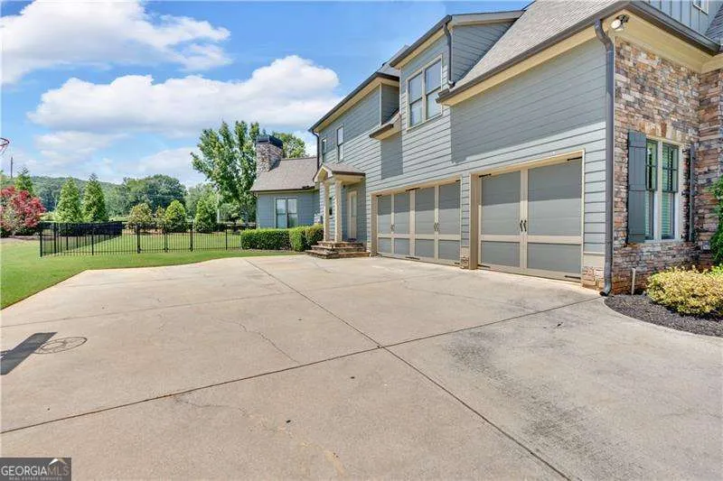 11 LAUREL TRCE SE Cartersville, GA 30120
