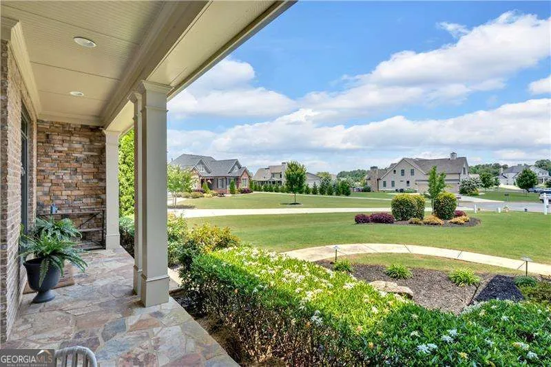 11 LAUREL TRCE SE Cartersville, GA 30120