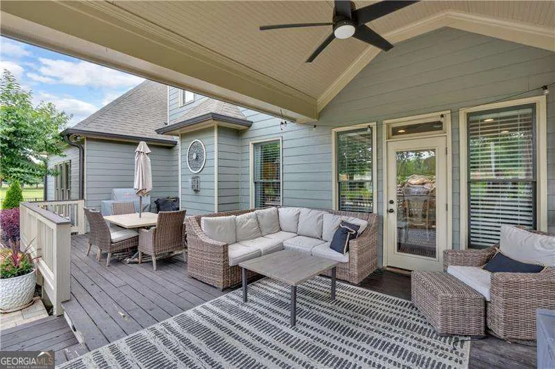 11 LAUREL TRCE SE Cartersville, GA 30120
