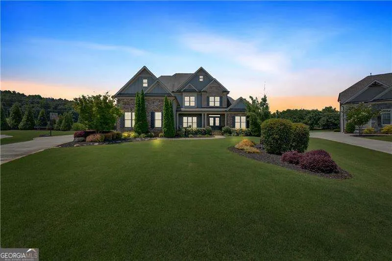11 LAUREL TRCE SE Cartersville, GA 30120