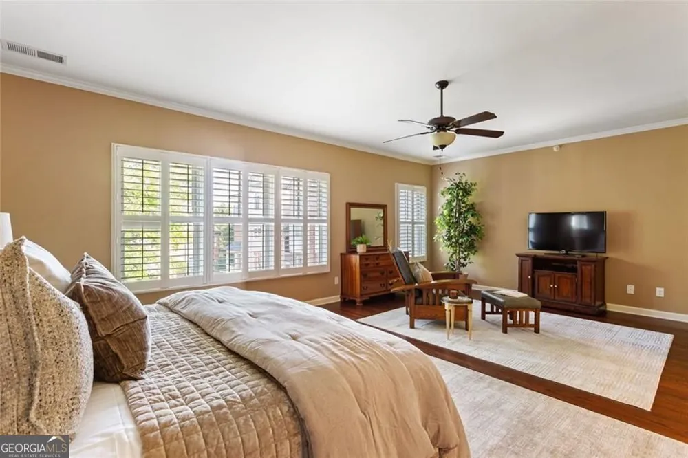 4087 Thorndale LN Smyrna, GA 30080
