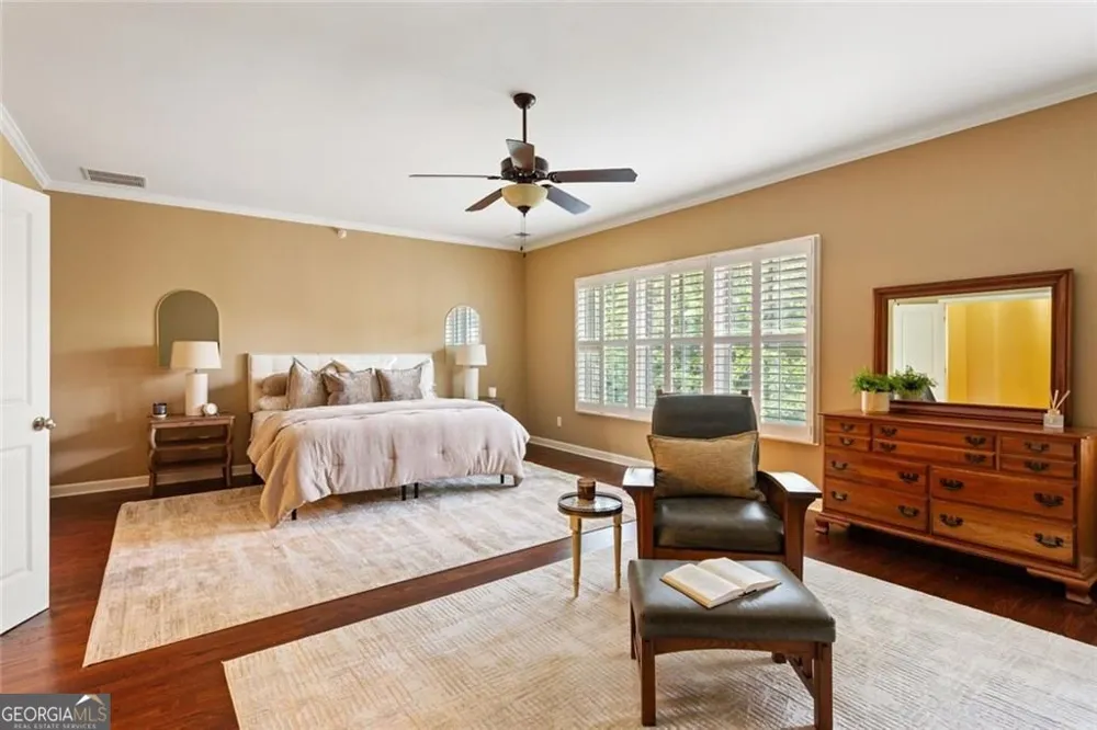 4087 Thorndale LN Smyrna, GA 30080