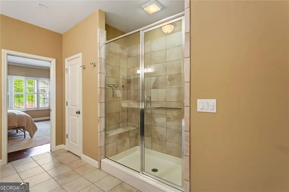4087 Thorndale LN Smyrna, GA 30080