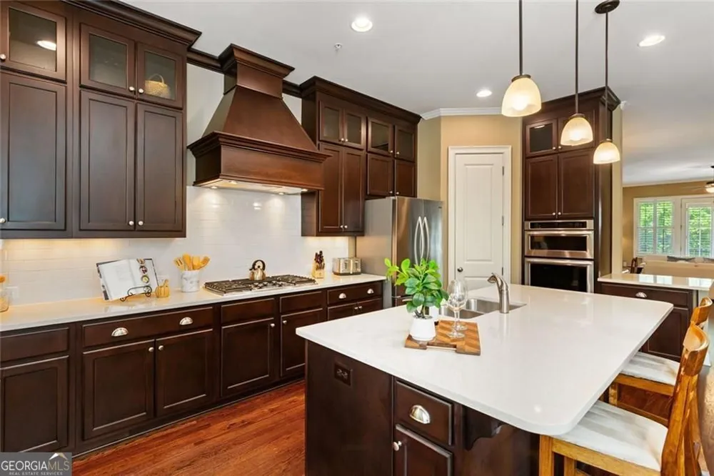 4087 Thorndale LN Smyrna, GA 30080