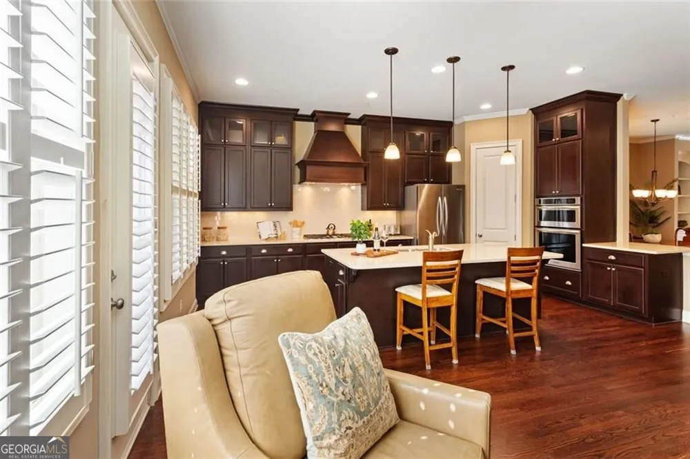 4087 Thorndale LN Smyrna, GA 30080