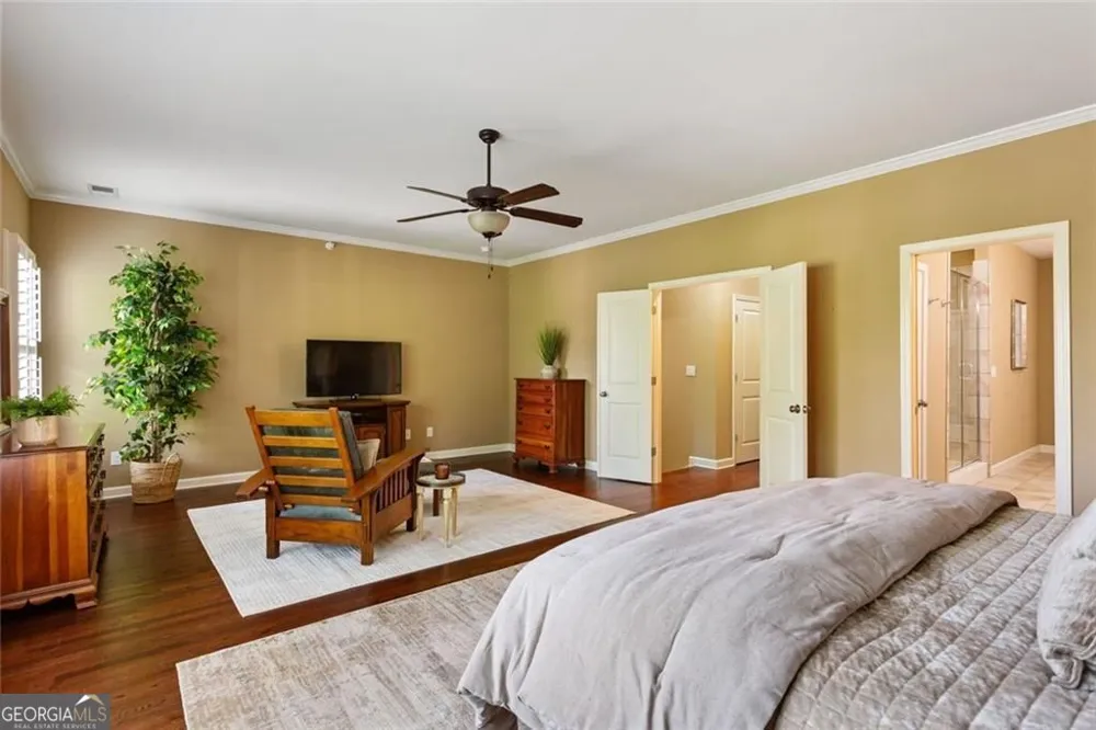 4087 Thorndale LN Smyrna, GA 30080
