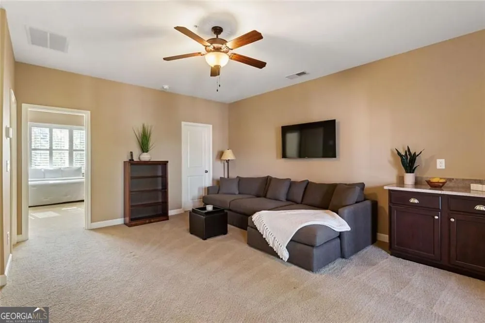 4087 Thorndale LN Smyrna, GA 30080