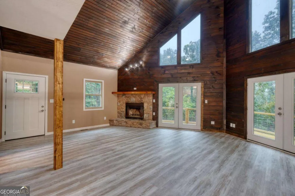 125 Big Foot LN Blairsville, GA 30512