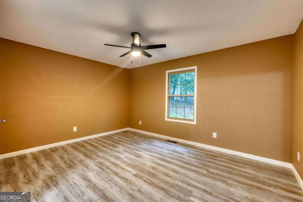 125 Big Foot LN Blairsville, GA 30512