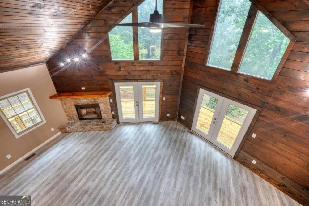 125 Big Foot LN Blairsville, GA 30512