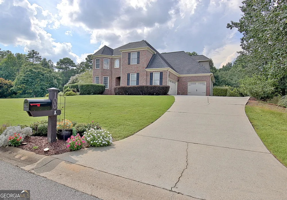 100 Grouse PT Fayetteville, GA 30215