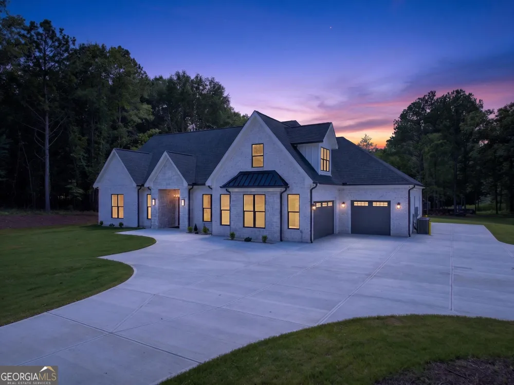 3714 Double Springs RD SW Monroe, GA 30656