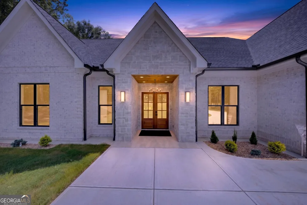3714 Double Springs RD SW Monroe, GA 30656