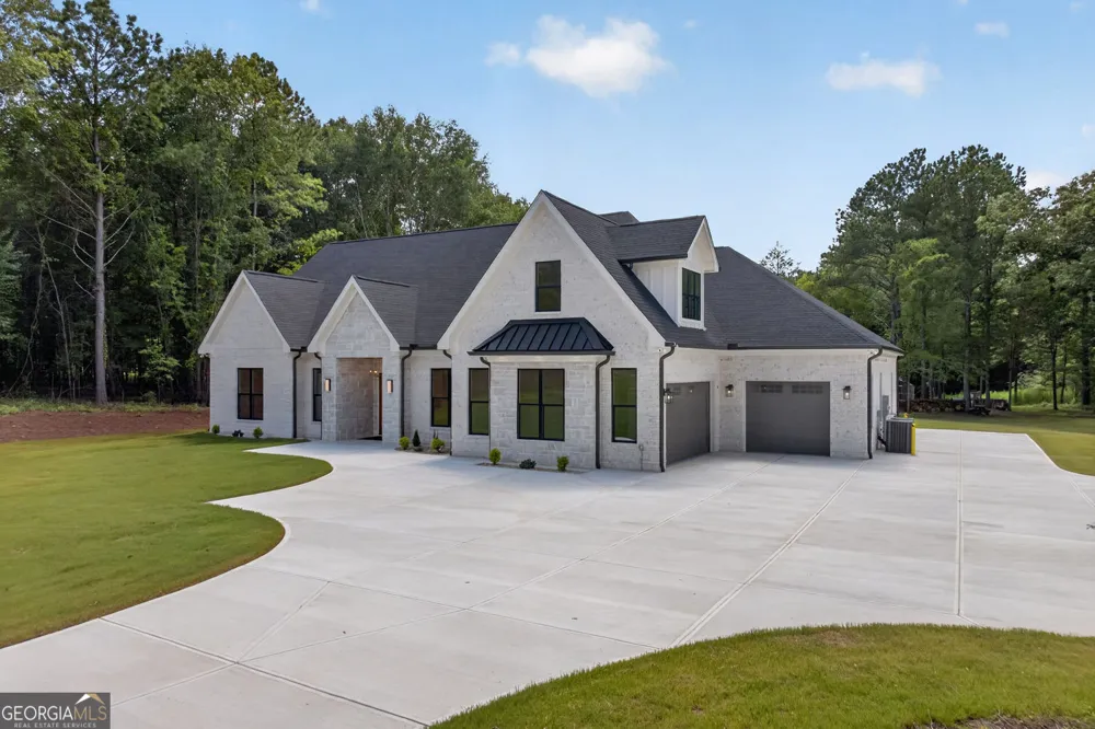 3714 Double Springs RD SW Monroe, GA 30656