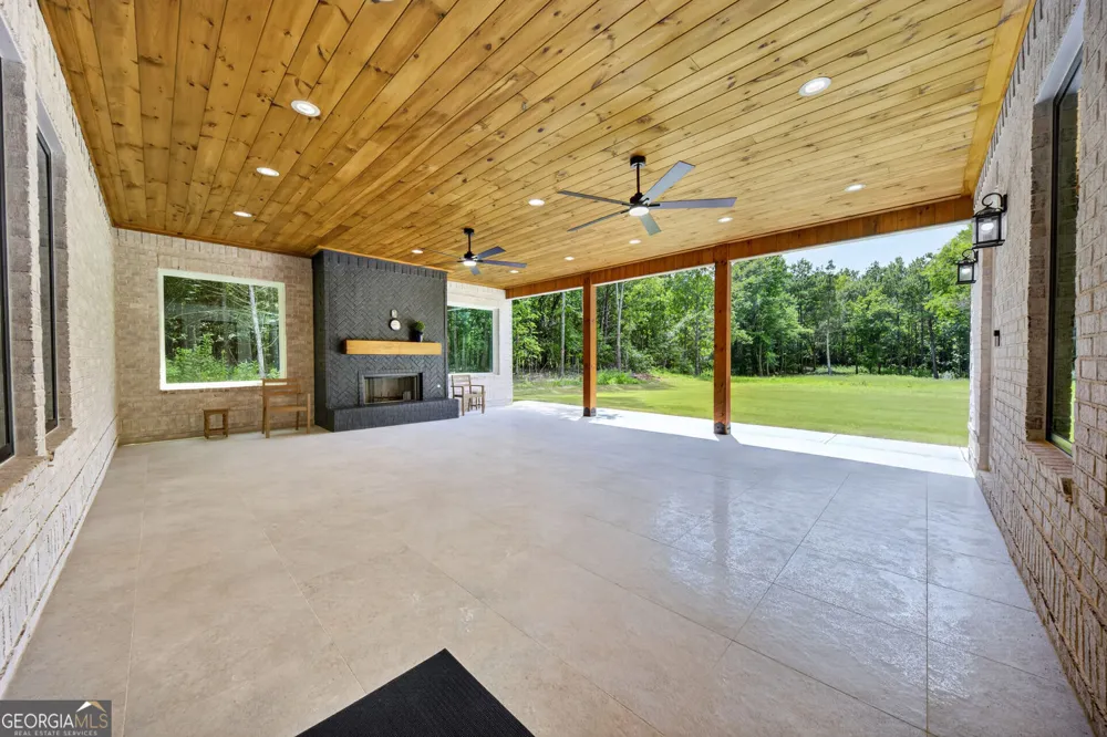 3714 Double Springs RD SW Monroe, GA 30656