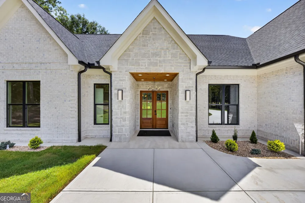 3714 Double Springs RD SW Monroe, GA 30656