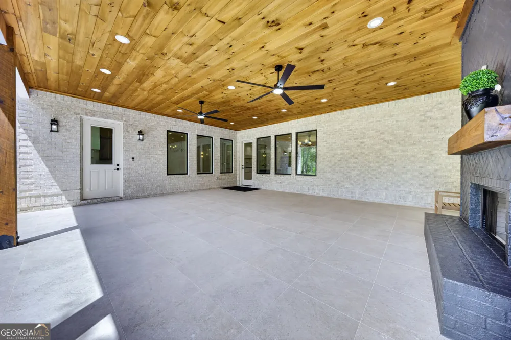 3714 Double Springs RD SW Monroe, GA 30656