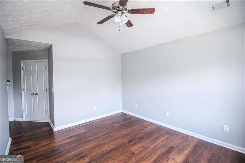 6476 Portside WAY Flowery Branch, GA 30542