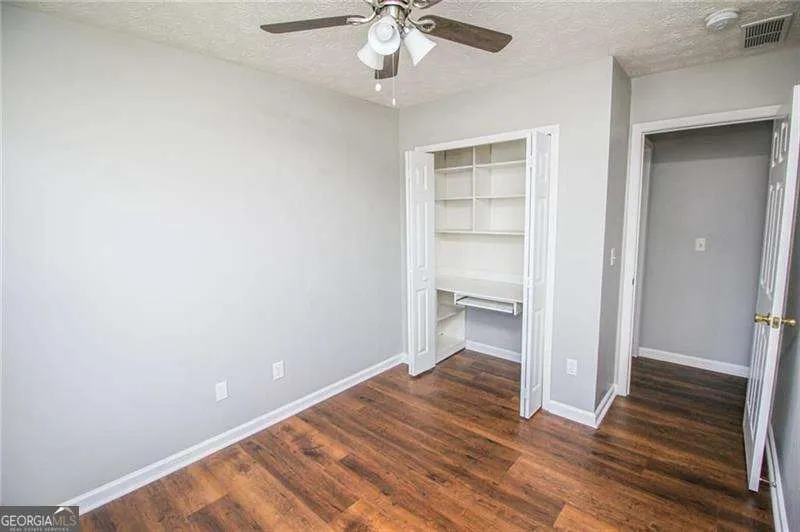 6476 Portside WAY Flowery Branch, GA 30542