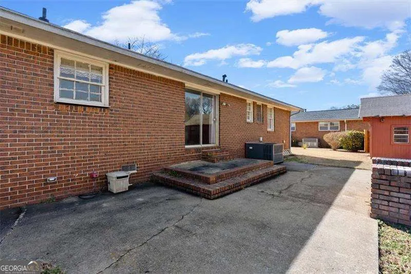213 Cook ST Cartersville, GA 30120