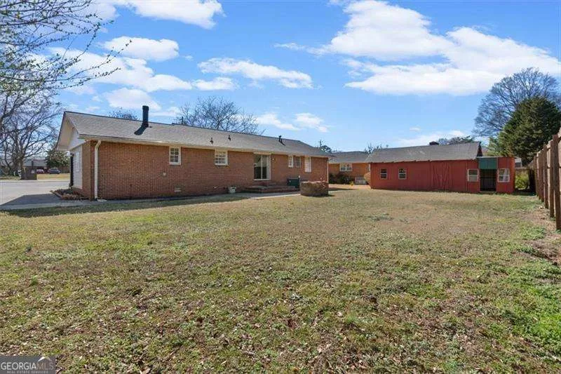 213 Cook ST Cartersville, GA 30120