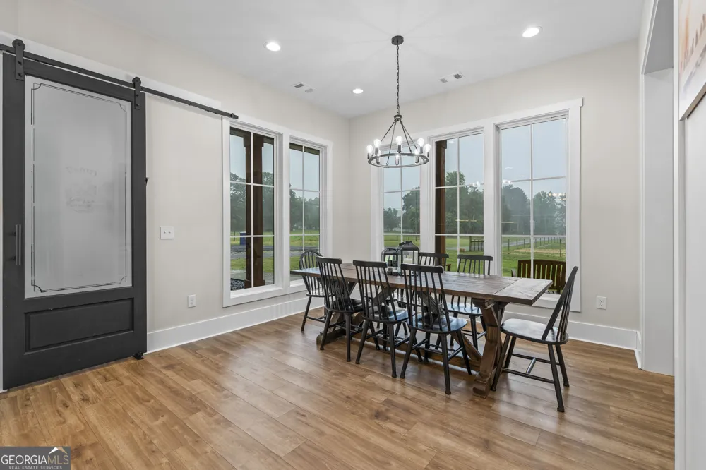 3850 Hog Mountain RD Watkinsville, GA 30677