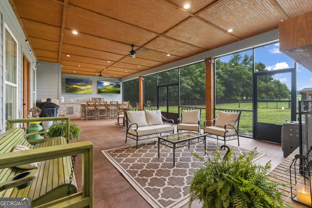 3850 Hog Mountain RD Watkinsville, GA 30677