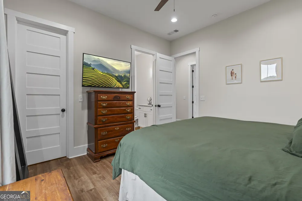 3850 Hog Mountain RD Watkinsville, GA 30677