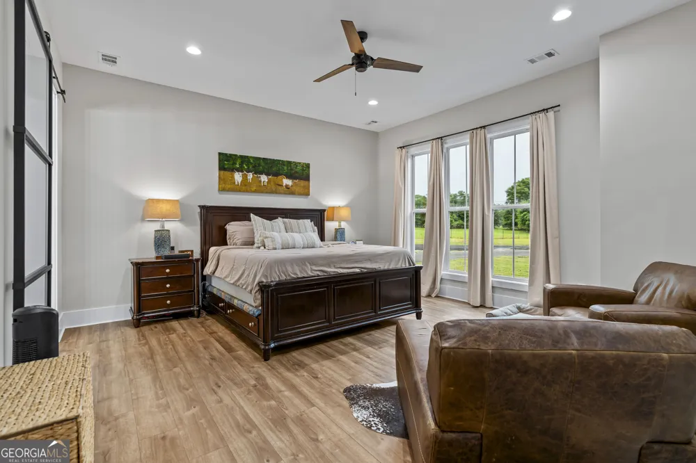 3850 Hog Mountain RD Watkinsville, GA 30677