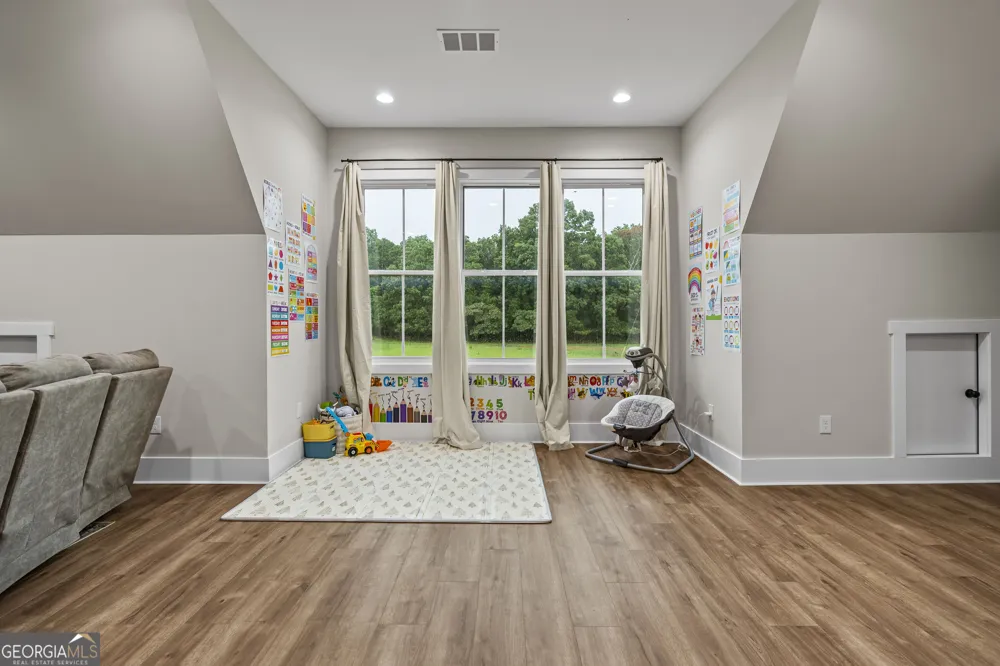 3850 Hog Mountain RD Watkinsville, GA 30677