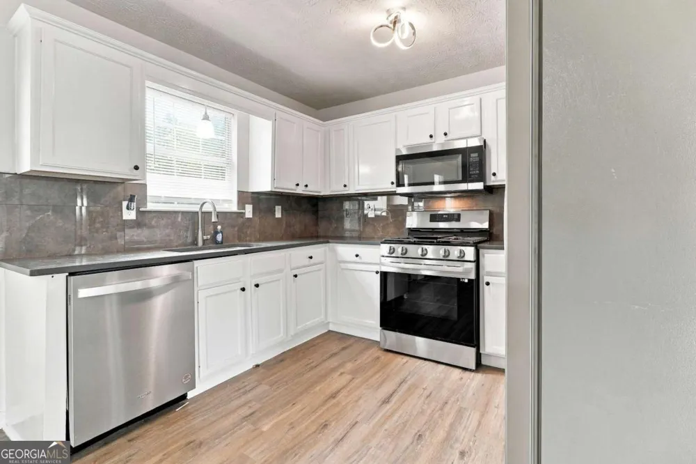 33 Jacob TRL Villa Rica, GA 30180