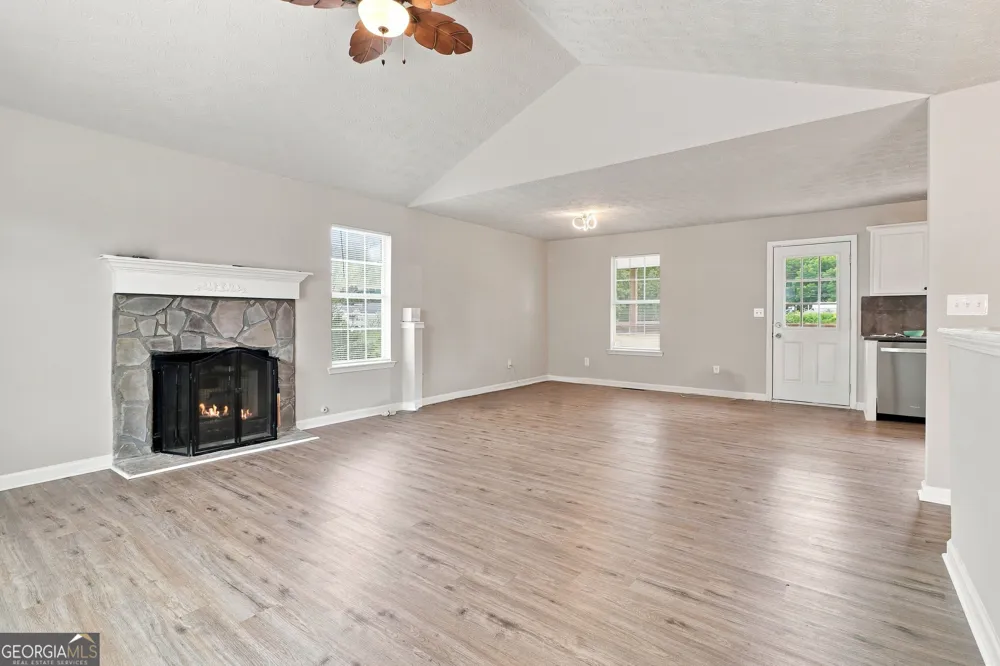 33 Jacob TRL Villa Rica, GA 30180