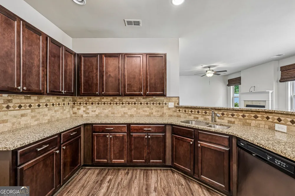 3275 Castleberry Village DR Cumming, GA 30040