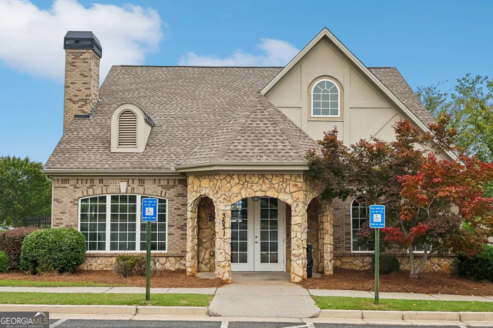 3275 Castleberry Village DR Cumming, GA 30040
