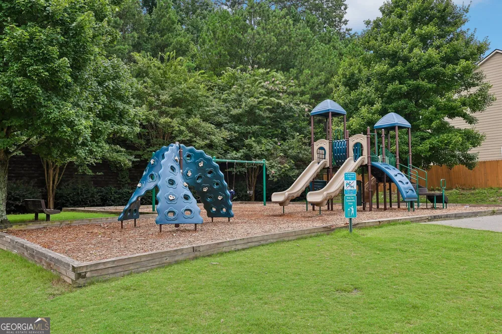 3275 Castleberry Village DR Cumming, GA 30040