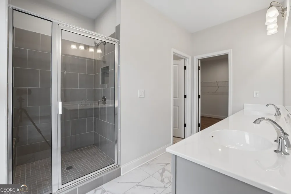 6160 Sweet Bay LN Alpharetta, GA 30004