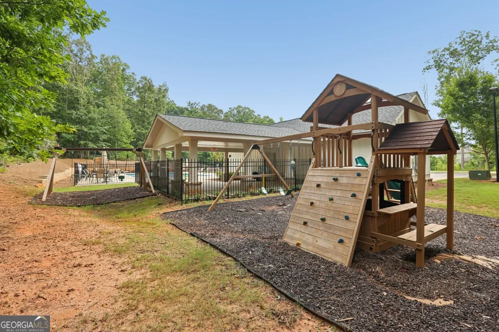 6160 Sweet Bay LN Alpharetta, GA 30004