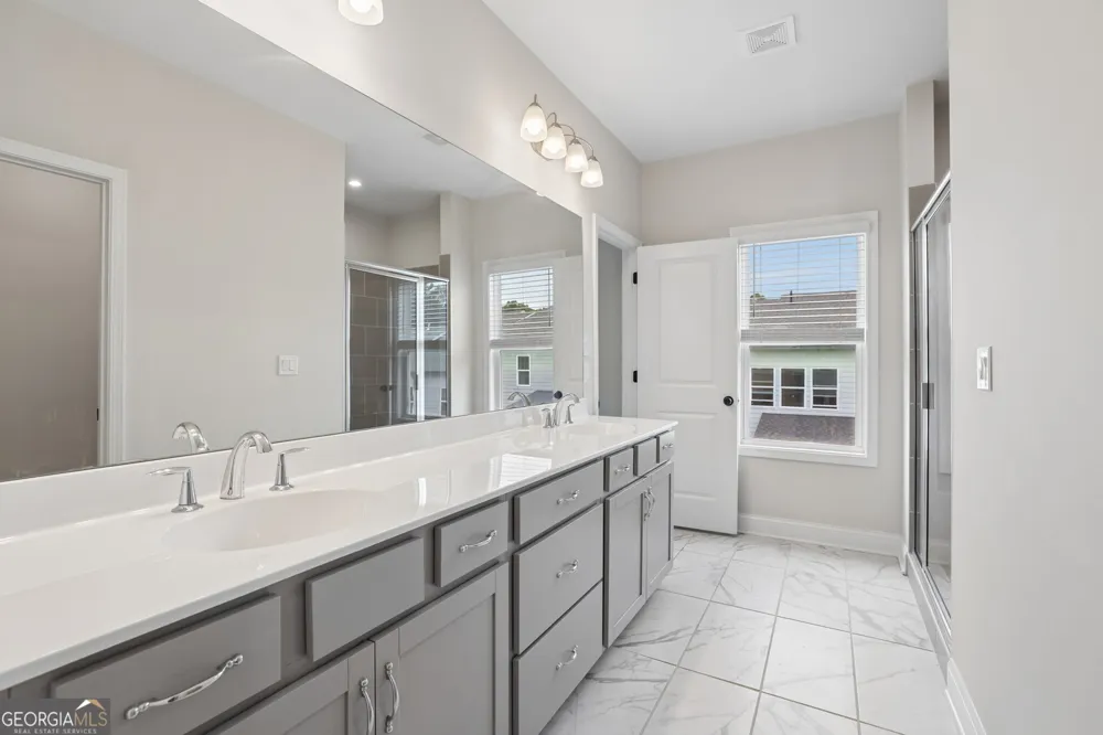 6160 Sweet Bay LN Alpharetta, GA 30004