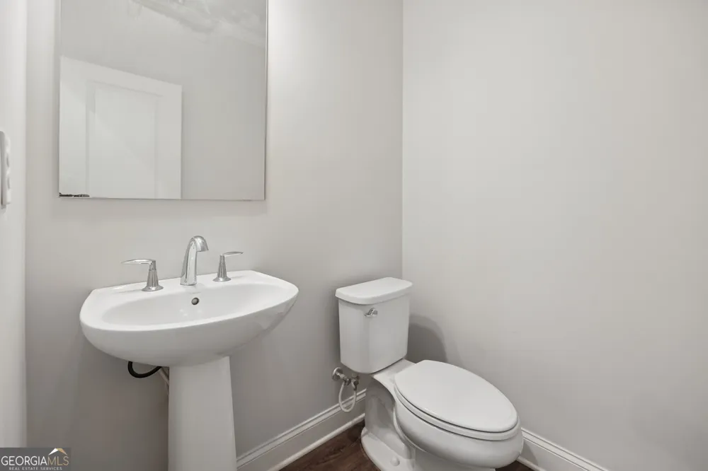 6160 Sweet Bay LN Alpharetta, GA 30004