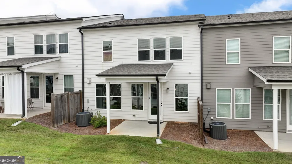 6160 Sweet Bay LN Alpharetta, GA 30004