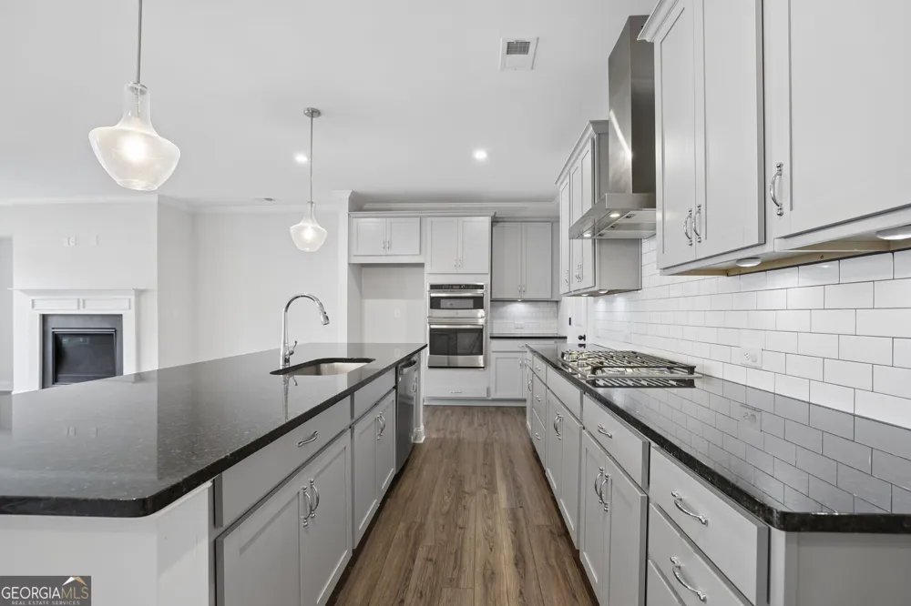6160 Sweet Bay LN Alpharetta, GA 30004