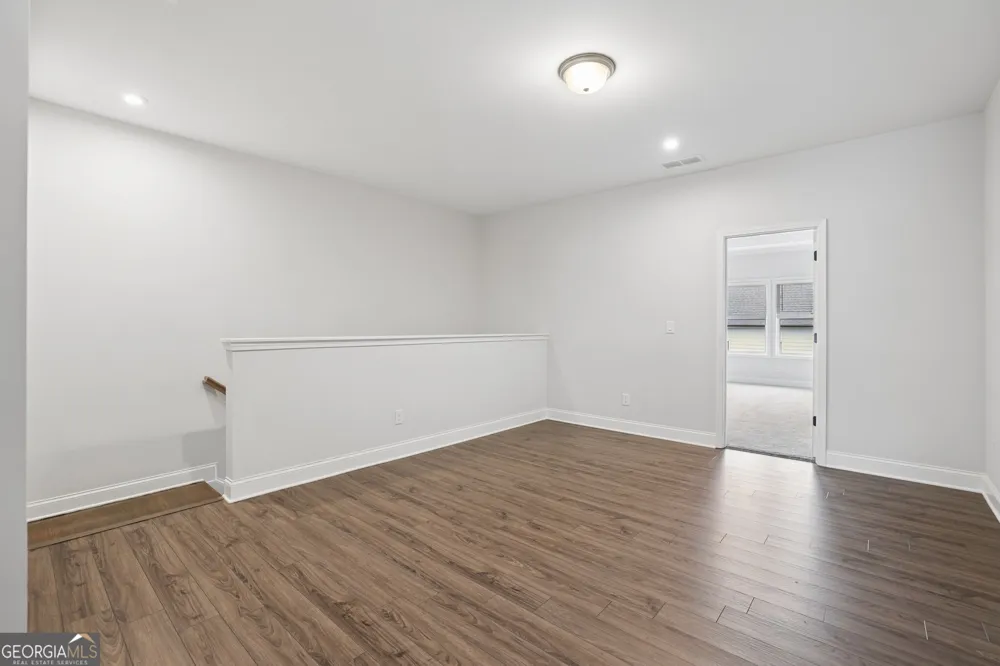 6160 Sweet Bay LN Alpharetta, GA 30004